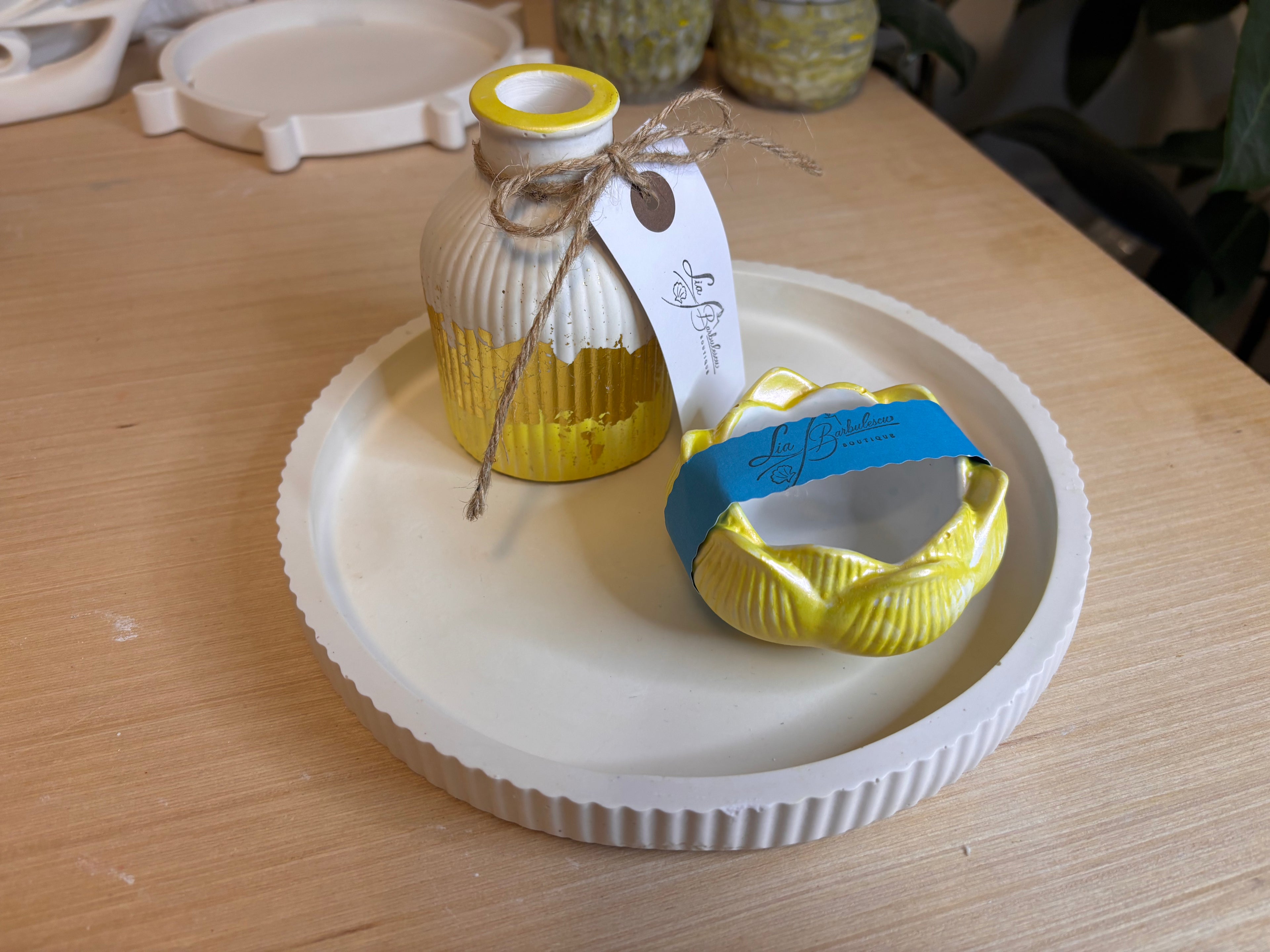 Round Tray